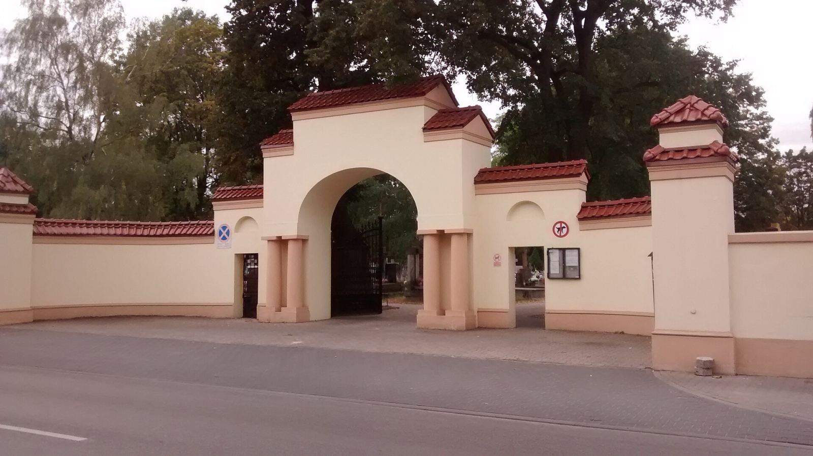 Cmentarz rzymskokatolicki pw. św. Józefa, Skierniewice