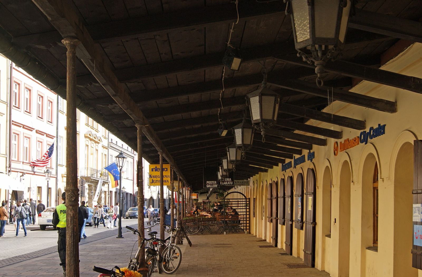 Kramy dominikańskie, Kraków