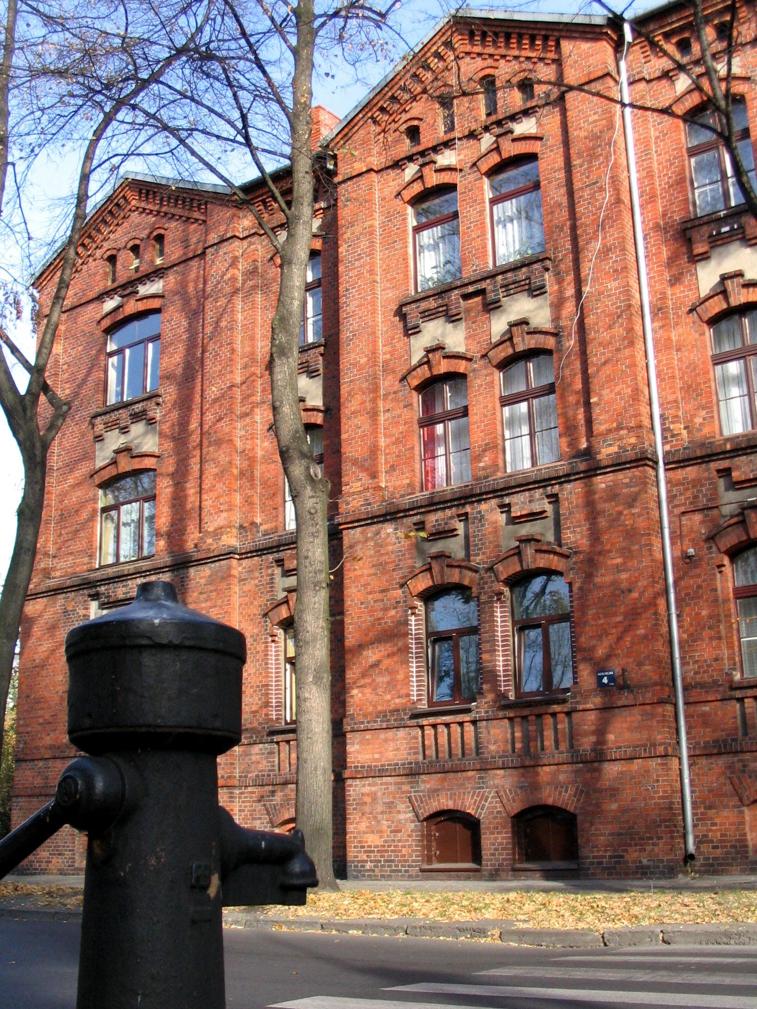 Dom, Żyrardów