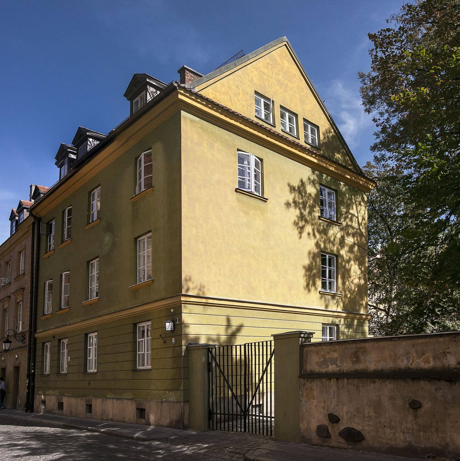 Kamienica, Warszawa