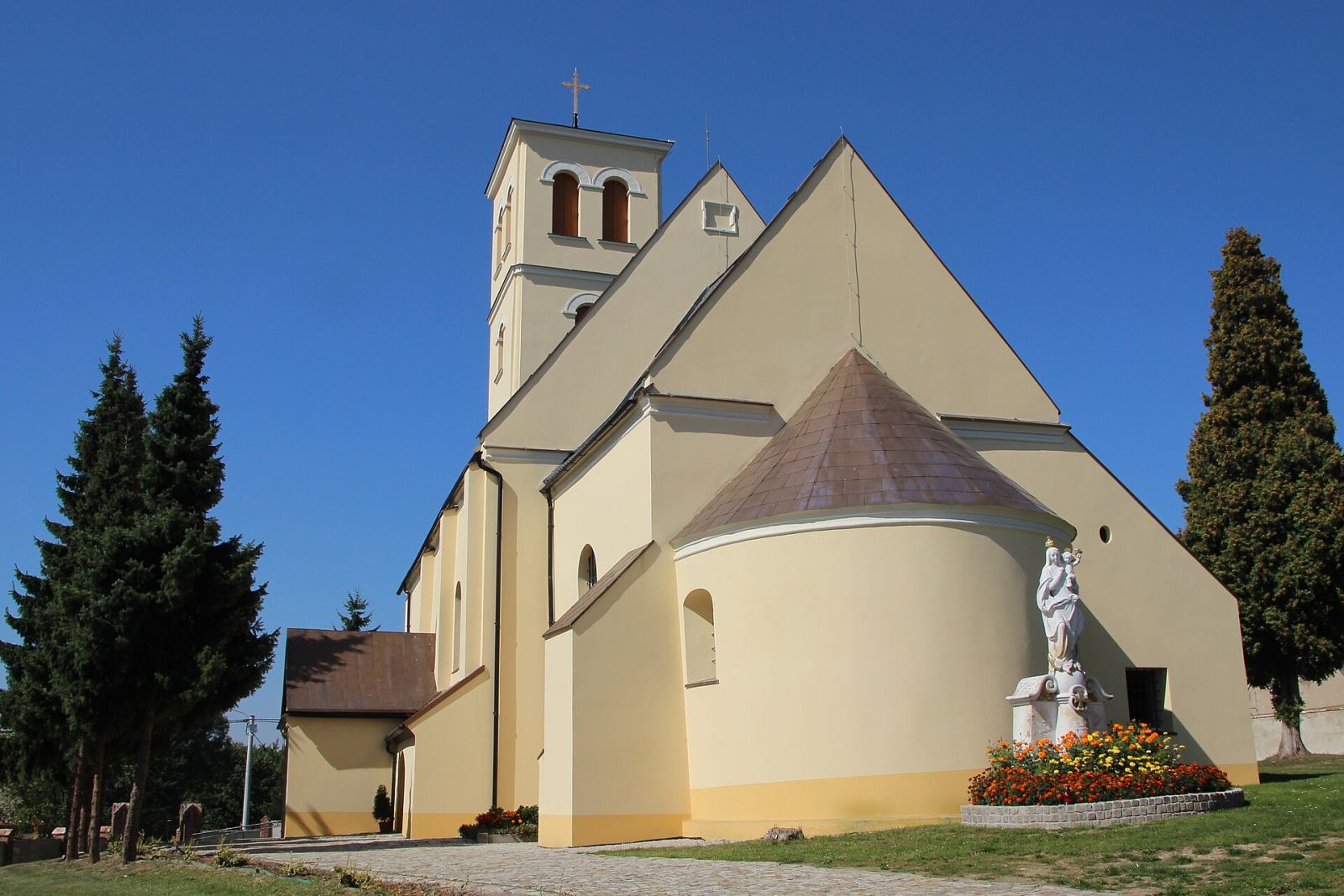 Kościół parafialny pw. Wniebowzięcia Najświętszej Marii Panny, Kępnica
