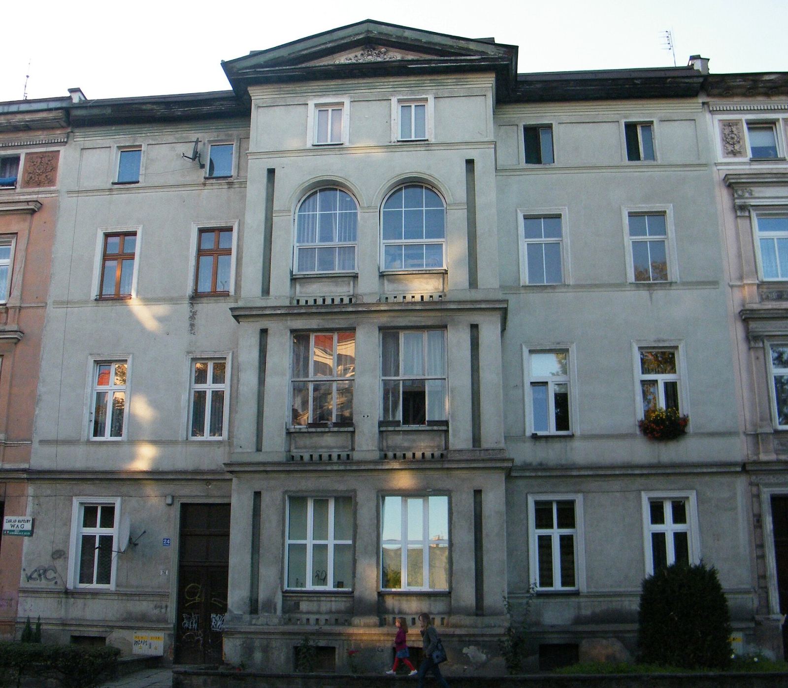 Dom, Brzeg