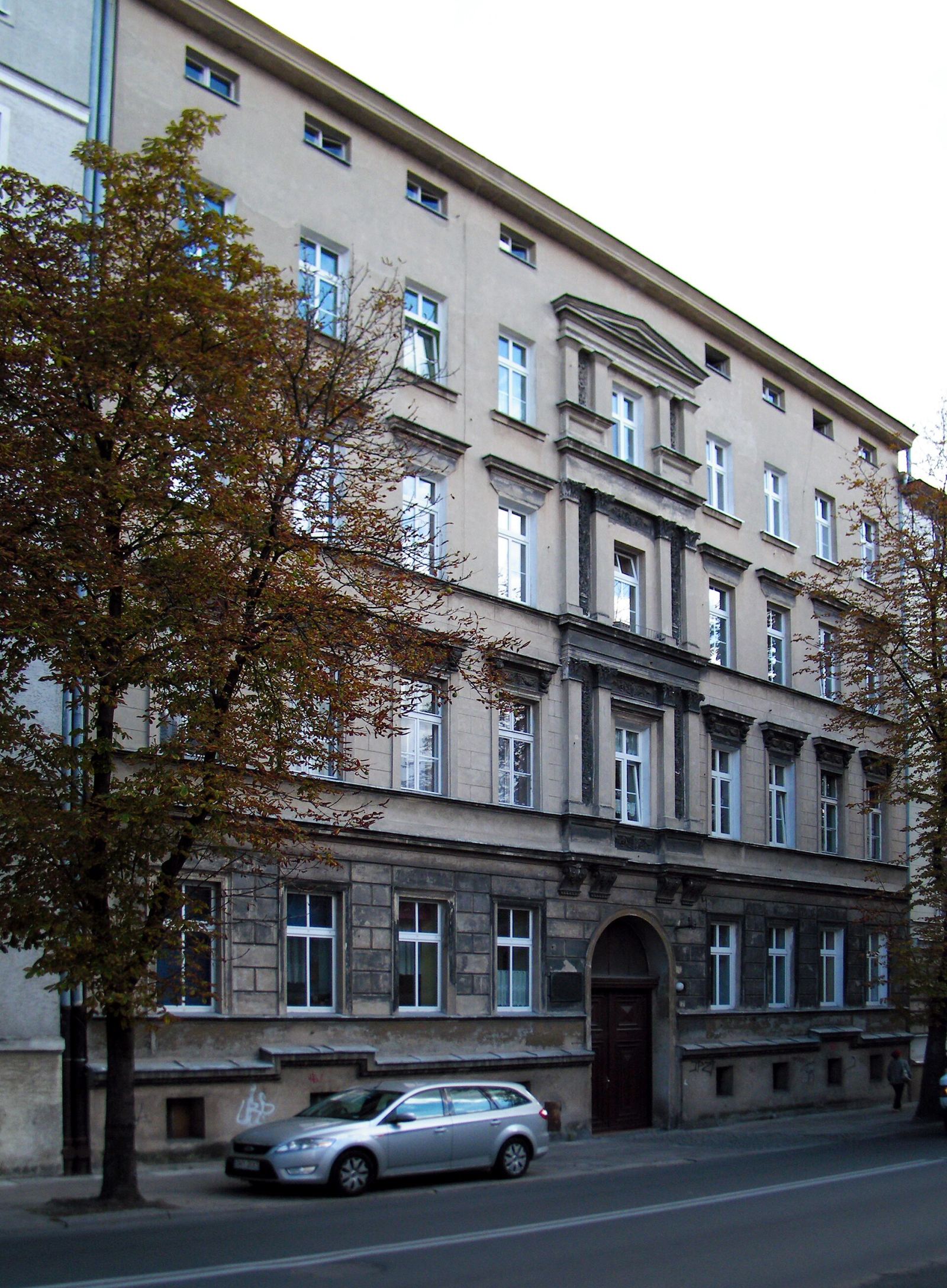 Dom, Opole