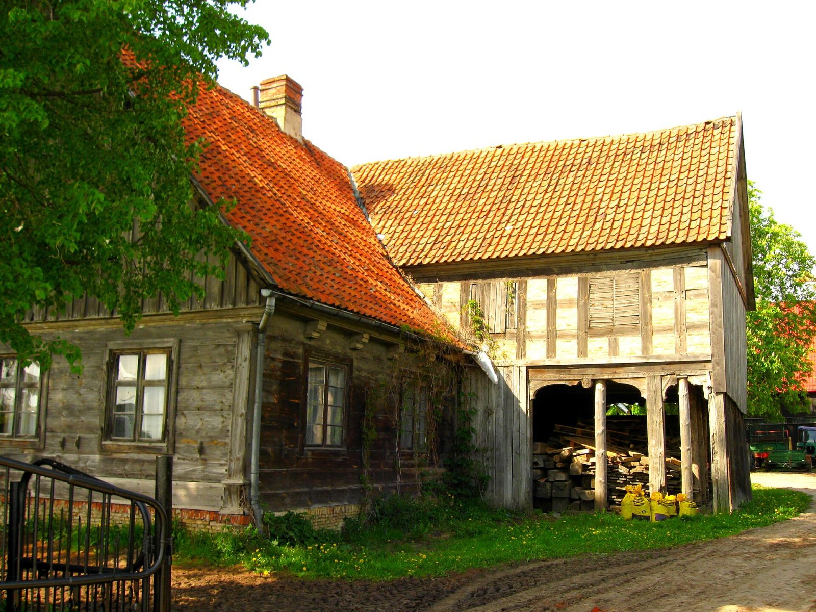 Dom podcieniowy, Żuławki