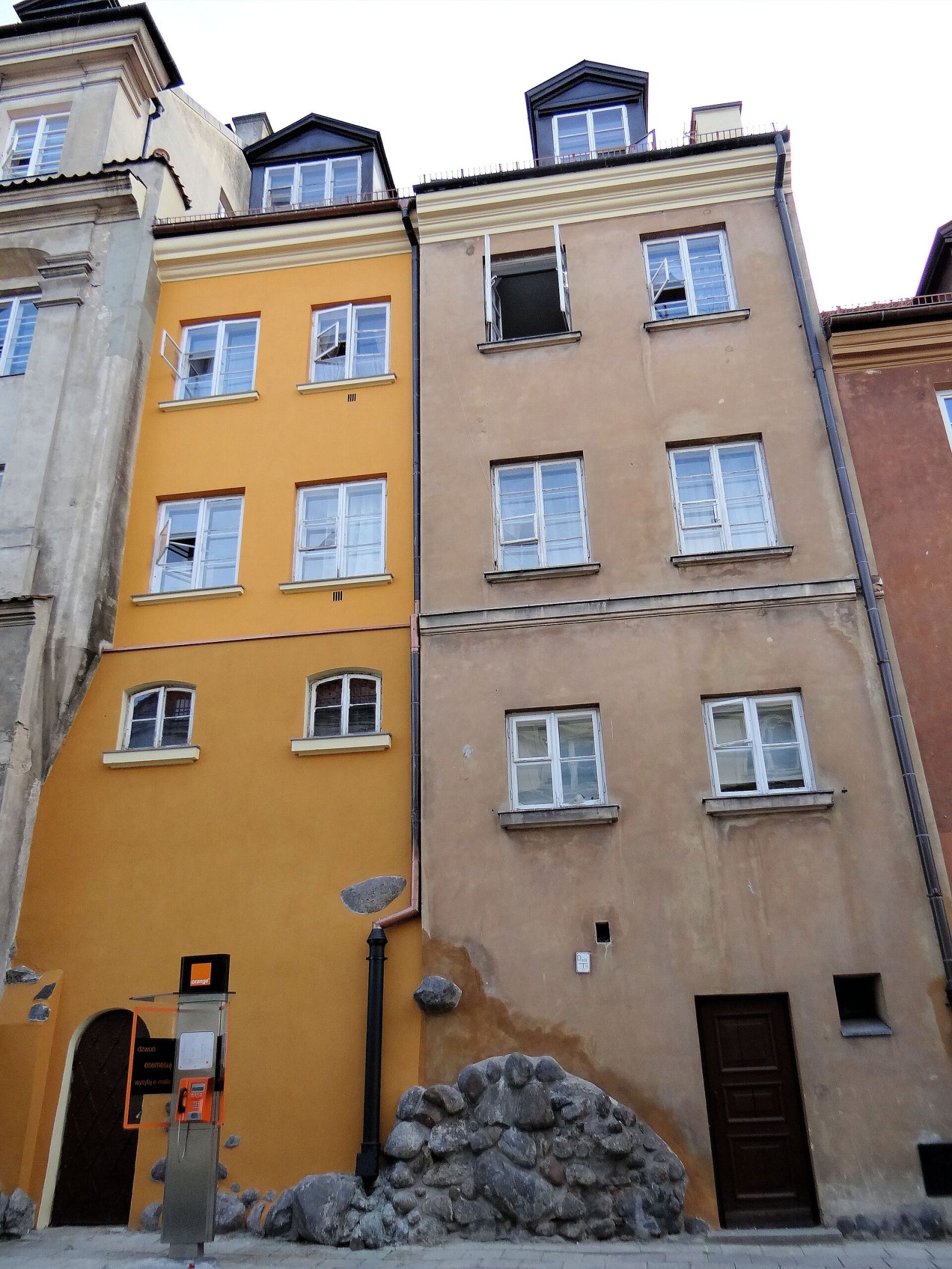 Kamienica, Warszawa