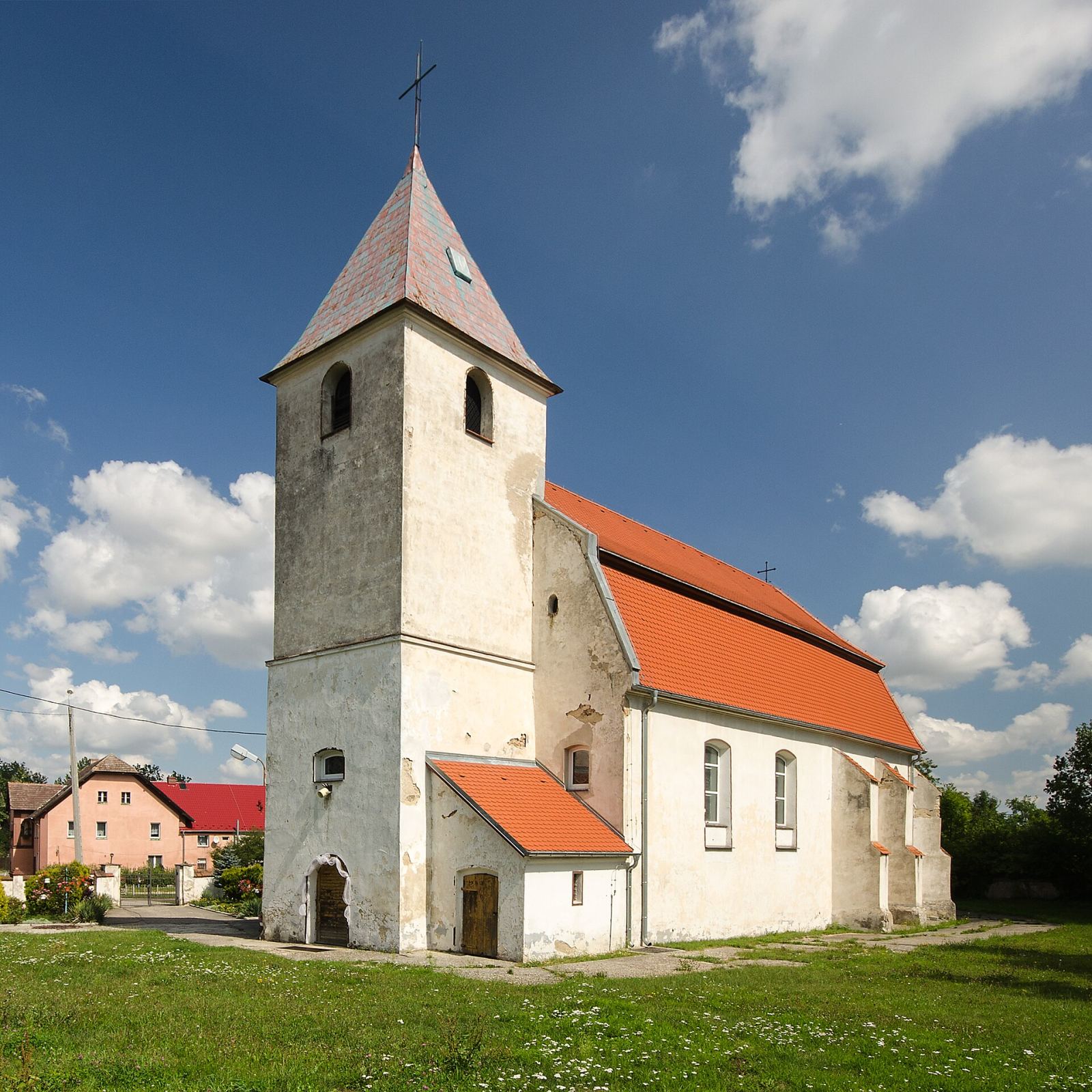 Kościół parafialny pw. Matki Boskiej Różańcowej, Gnojna