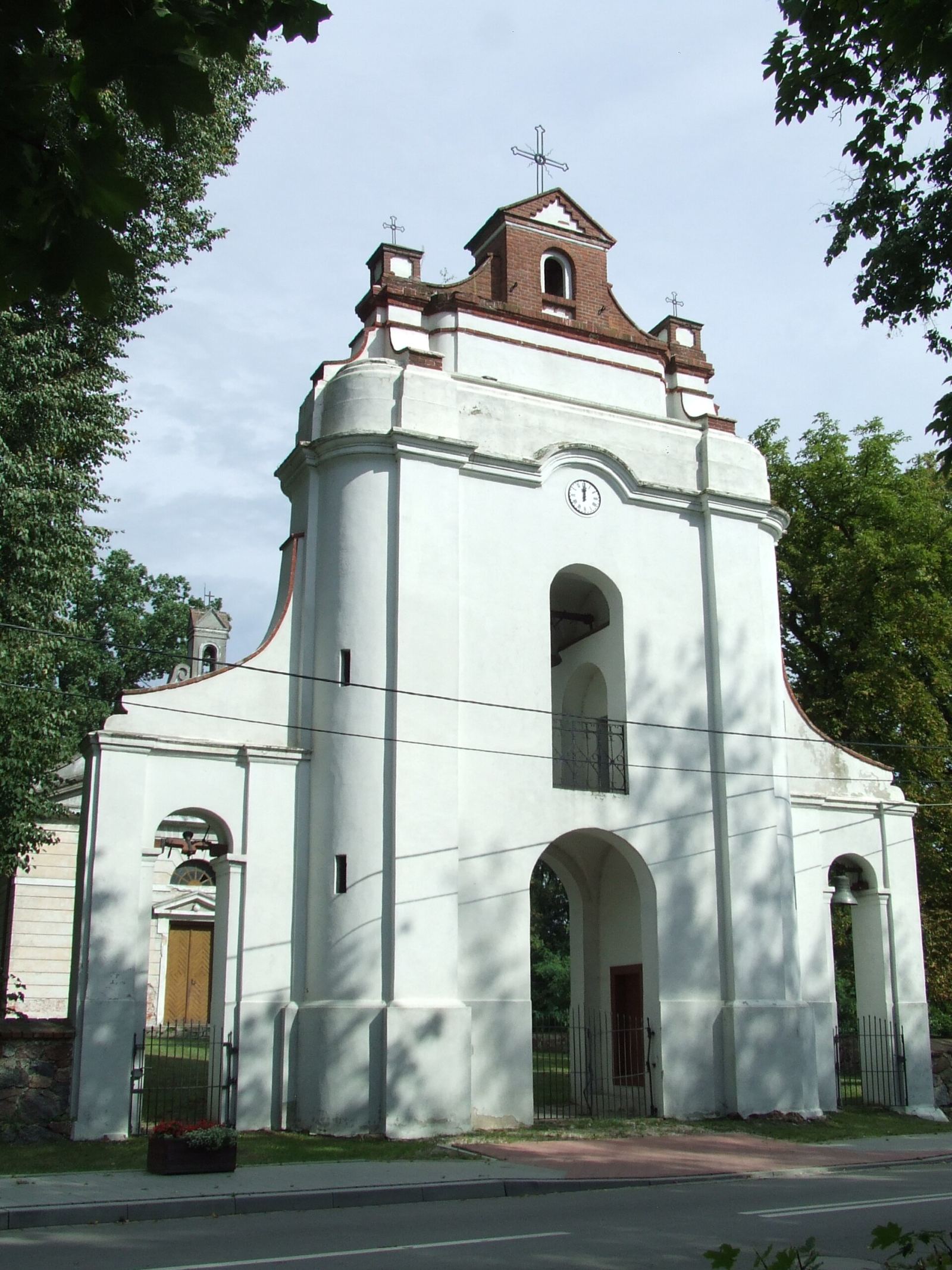Kościół parafialny pw. Świętej Trójcy, Borowie