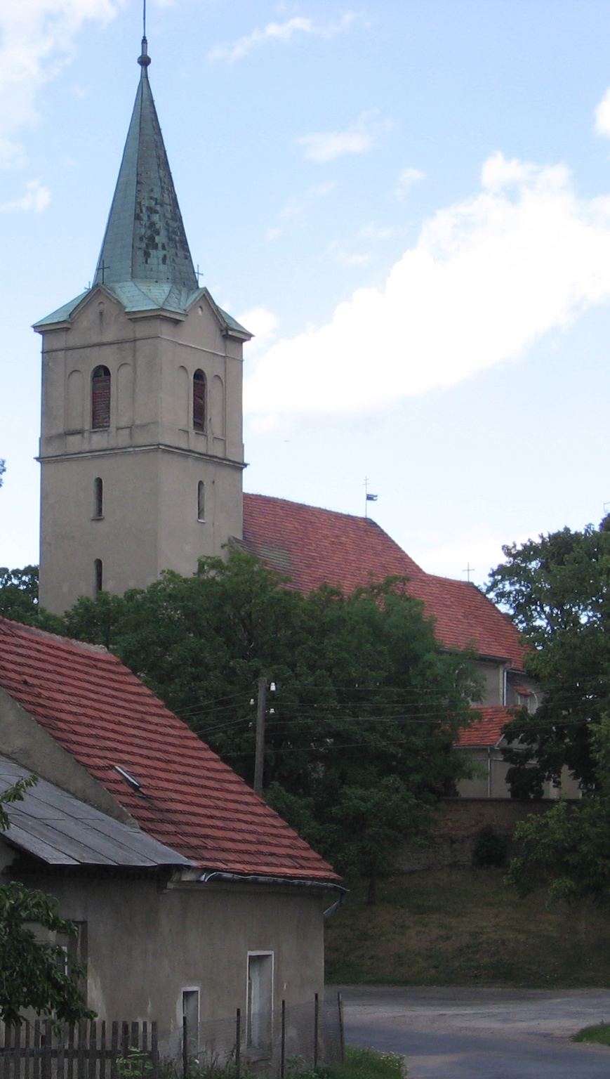 Kościół parafialny pw. Niepokalanego Poczęcia Najświętszej Marii Panny, Maniów Wielki