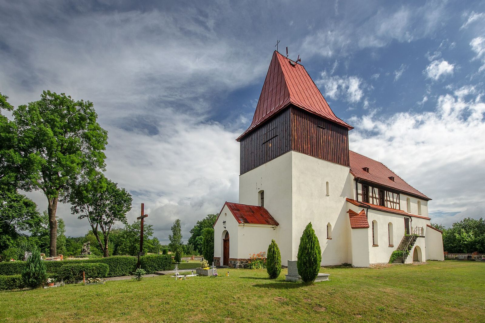 Kościół filialny pw. św. Stanisława, Miłogostowice