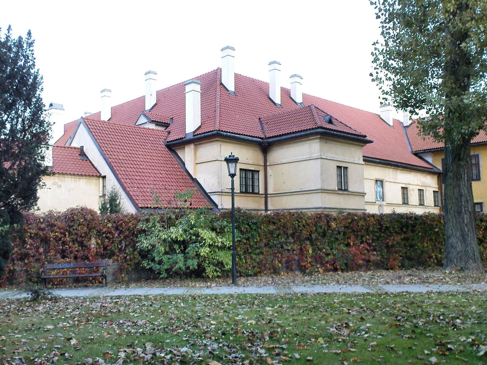 Klasztor, Warszawa