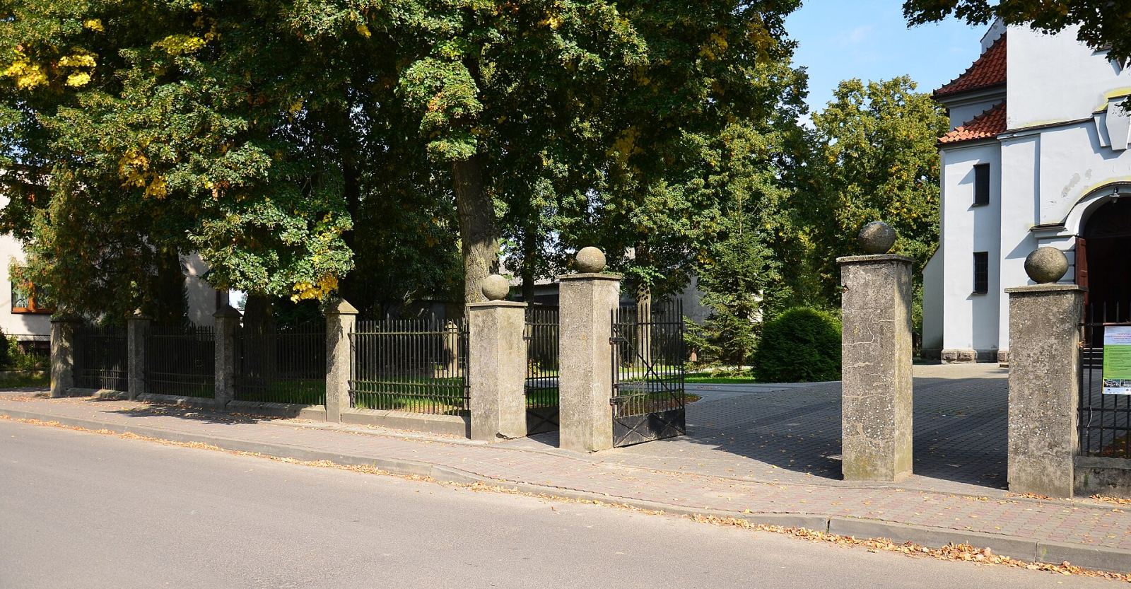 Ogrodzenie, Żałe