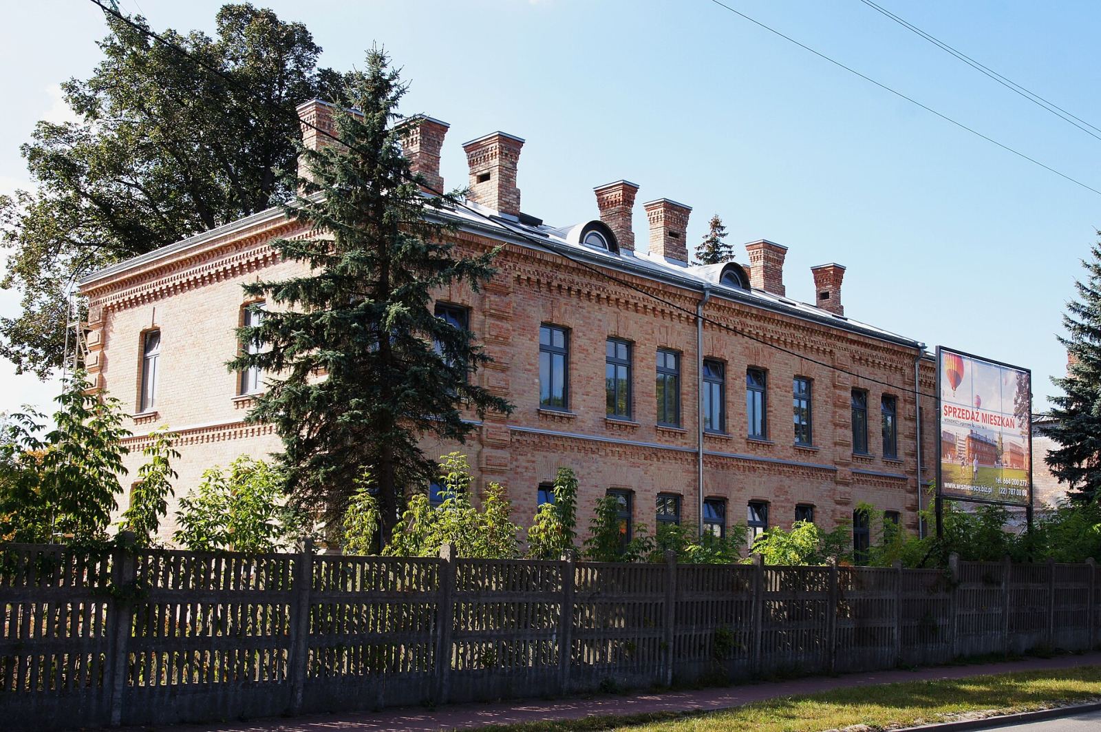 Budynek mieszkalno-sztabowy, Legionowo