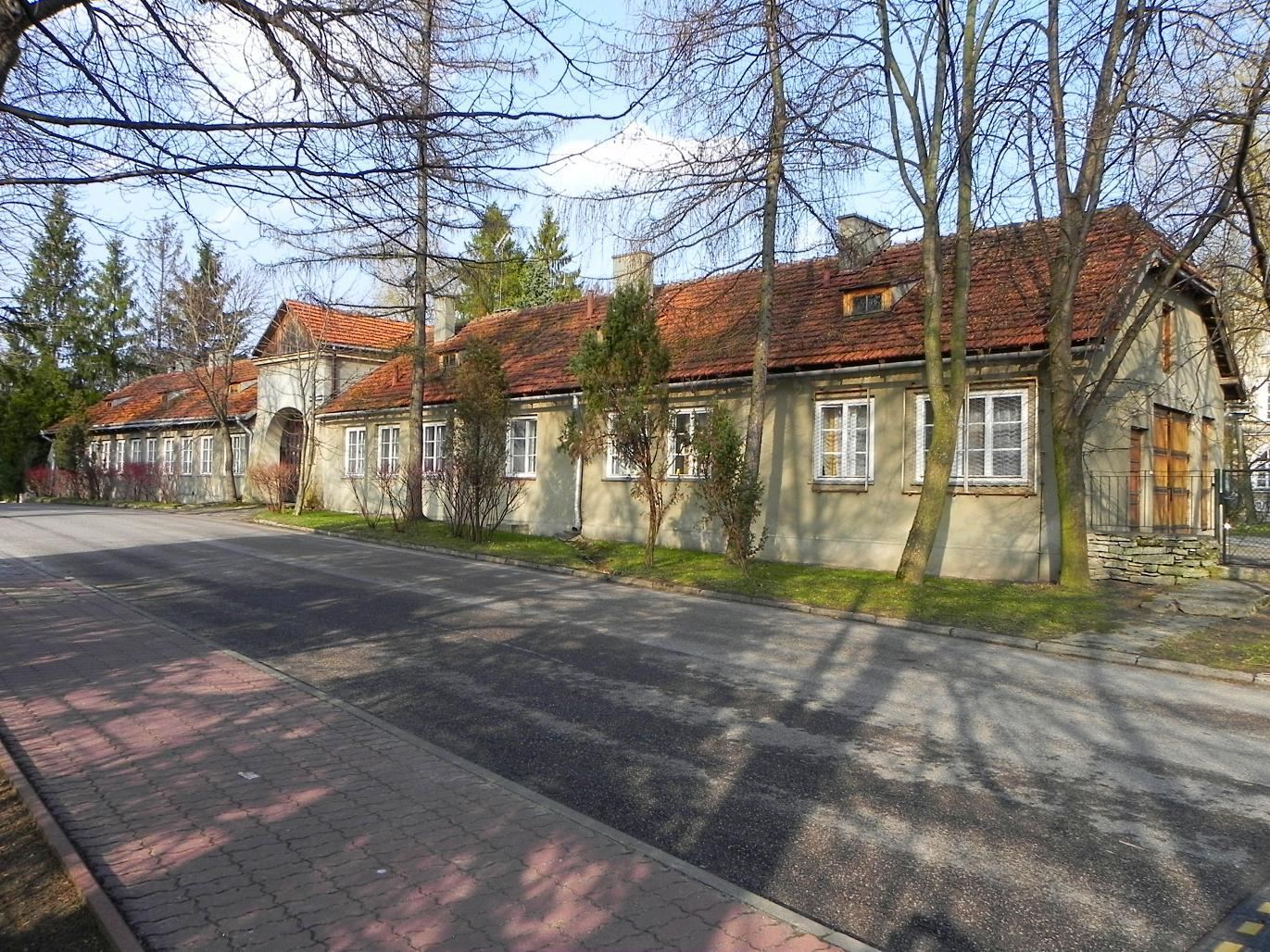 Oficyna, Horyniec-Zdrój