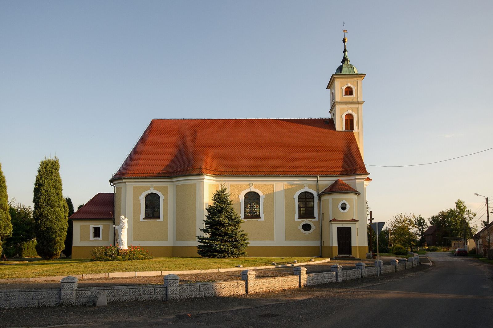 Kościół parafialny pw. św. Józefa, Żelazna