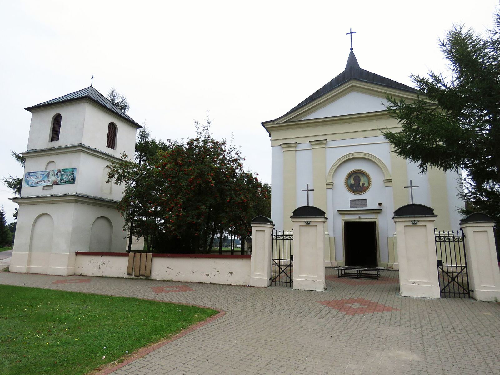 Kościół parafialny pw. Wszystkich Świętych, Żelazna