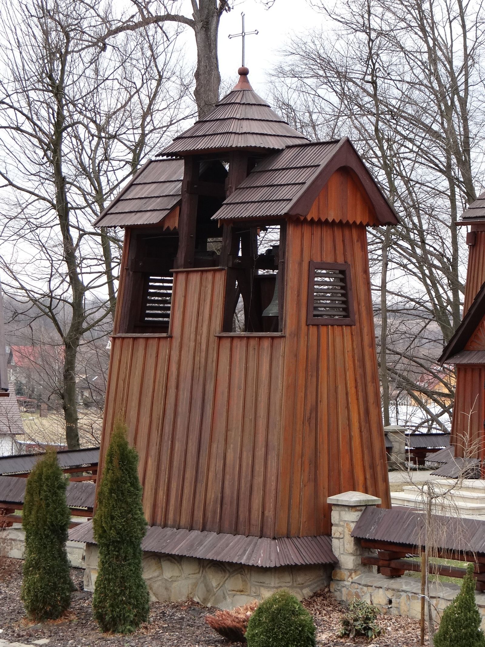 Dzwonnica, Chronów