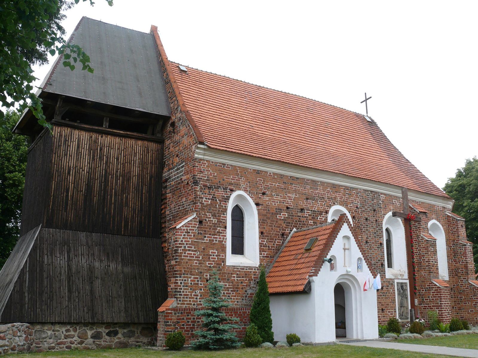 Kościół filialny pw. Świętej Trójcy, Lubnów