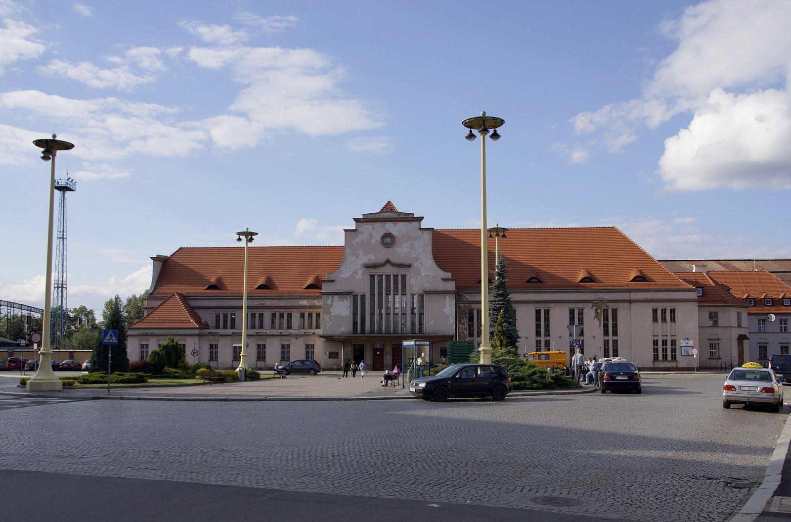 Dworzec kolejowy, Legnica