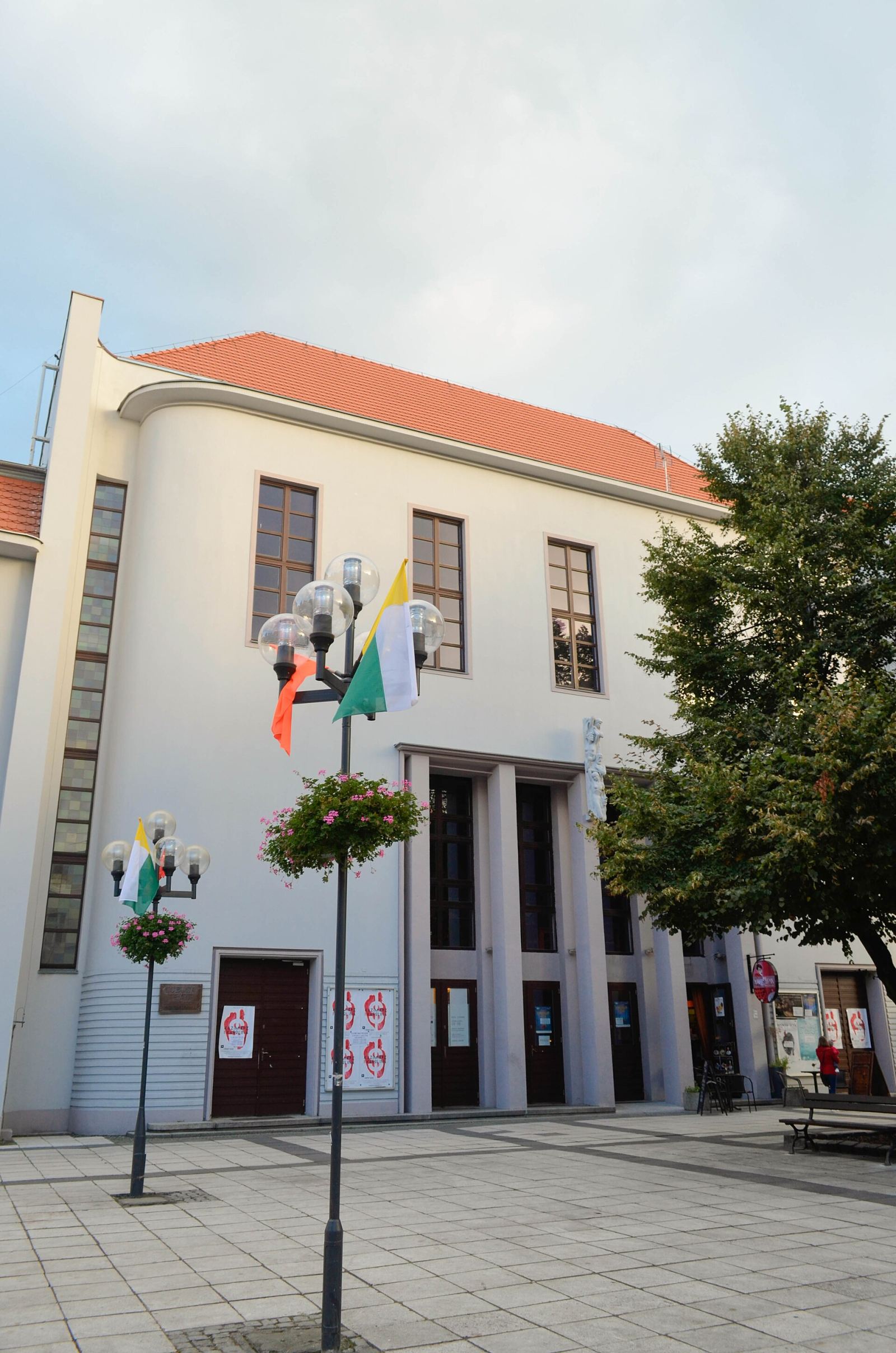 Miejska hala widowiskowa, ob. Teatr Lubuski, Zielona Góra