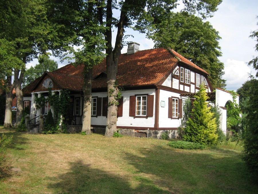 Zespół dworski, Szteklin