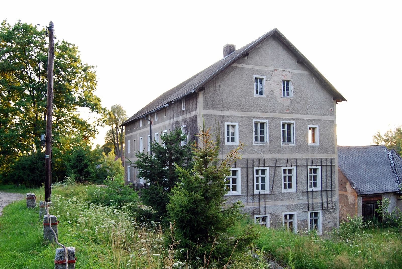 Młyn wodno-elektryczny, Karpniki
