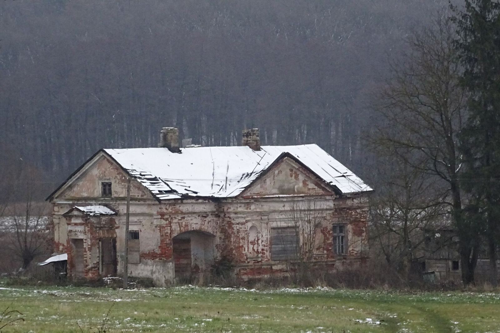 Budynek d. ochronki, Kosienice