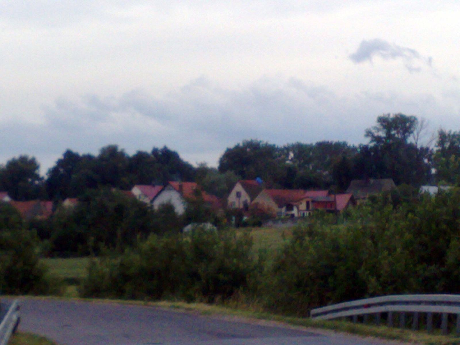 Dwór, ob. spichlerz, Morów