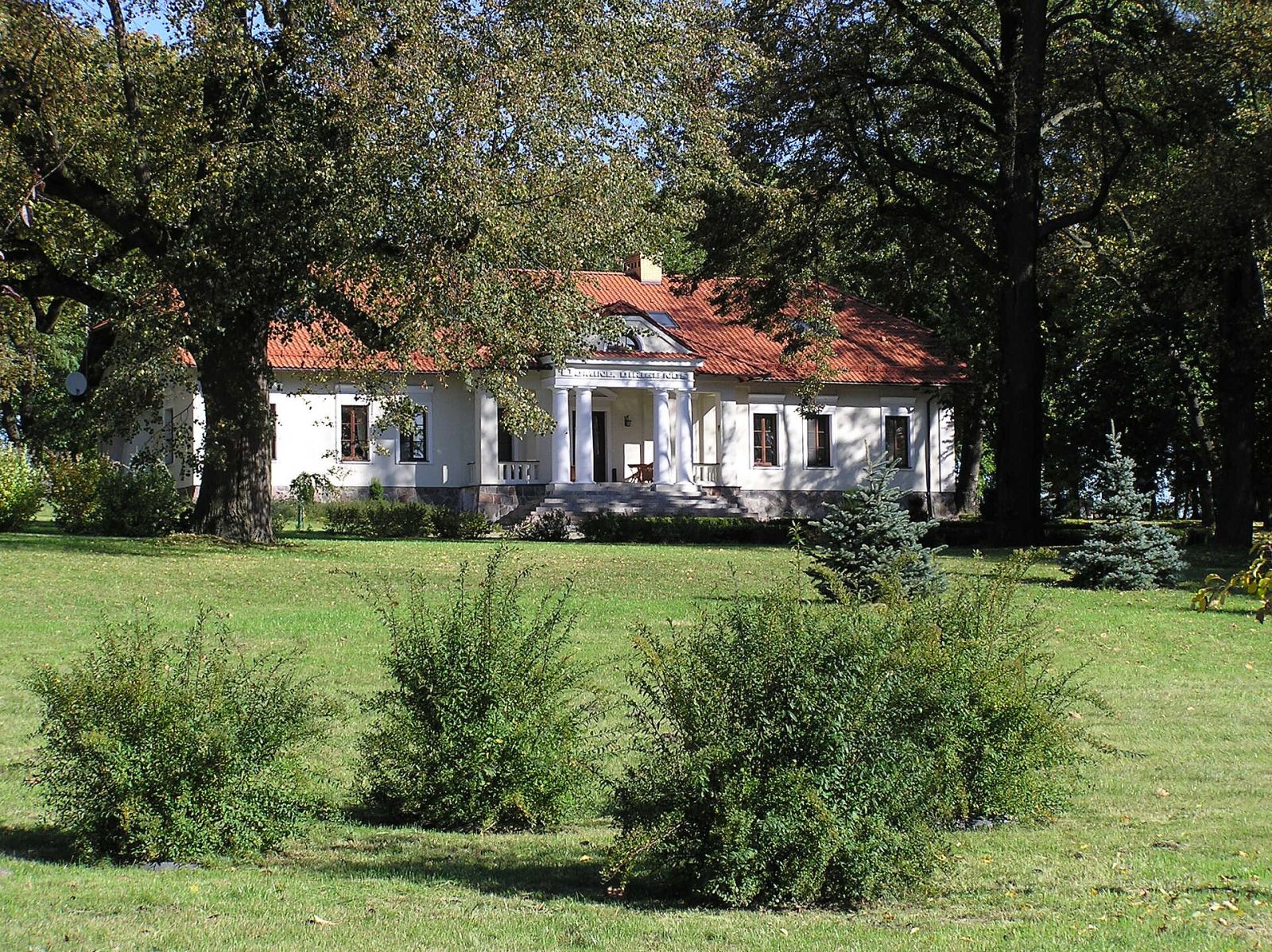 Dwór, Sokola Góra
