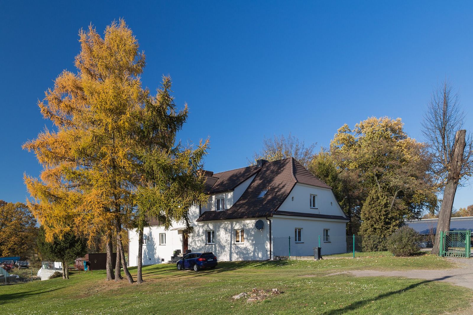 Oficyna dworska, Mizerów