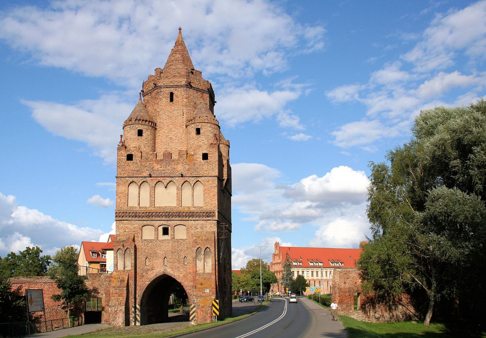 Brama Świecka, Chojna
