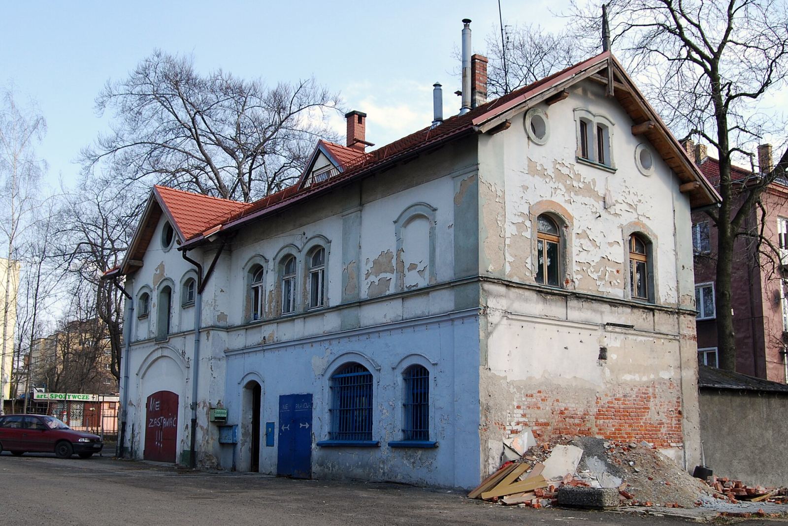 Oficyna, Jelenia Góra