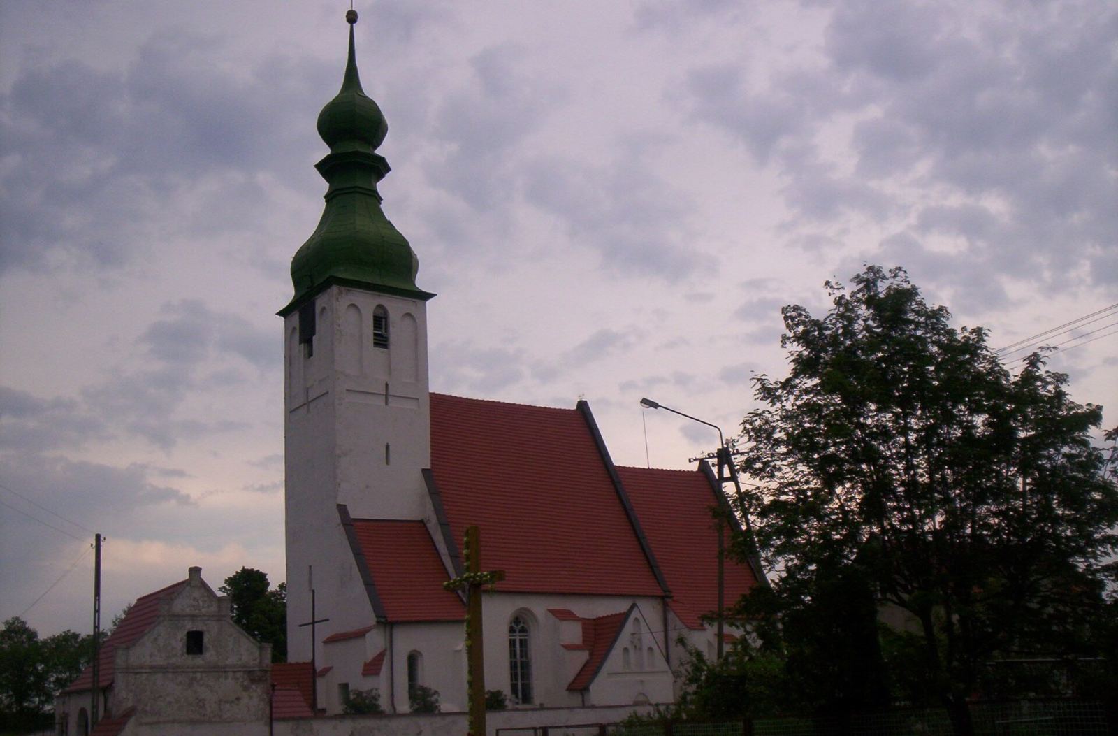 Kościół parafialny pw. św. Michała Archanioła, Kwielice