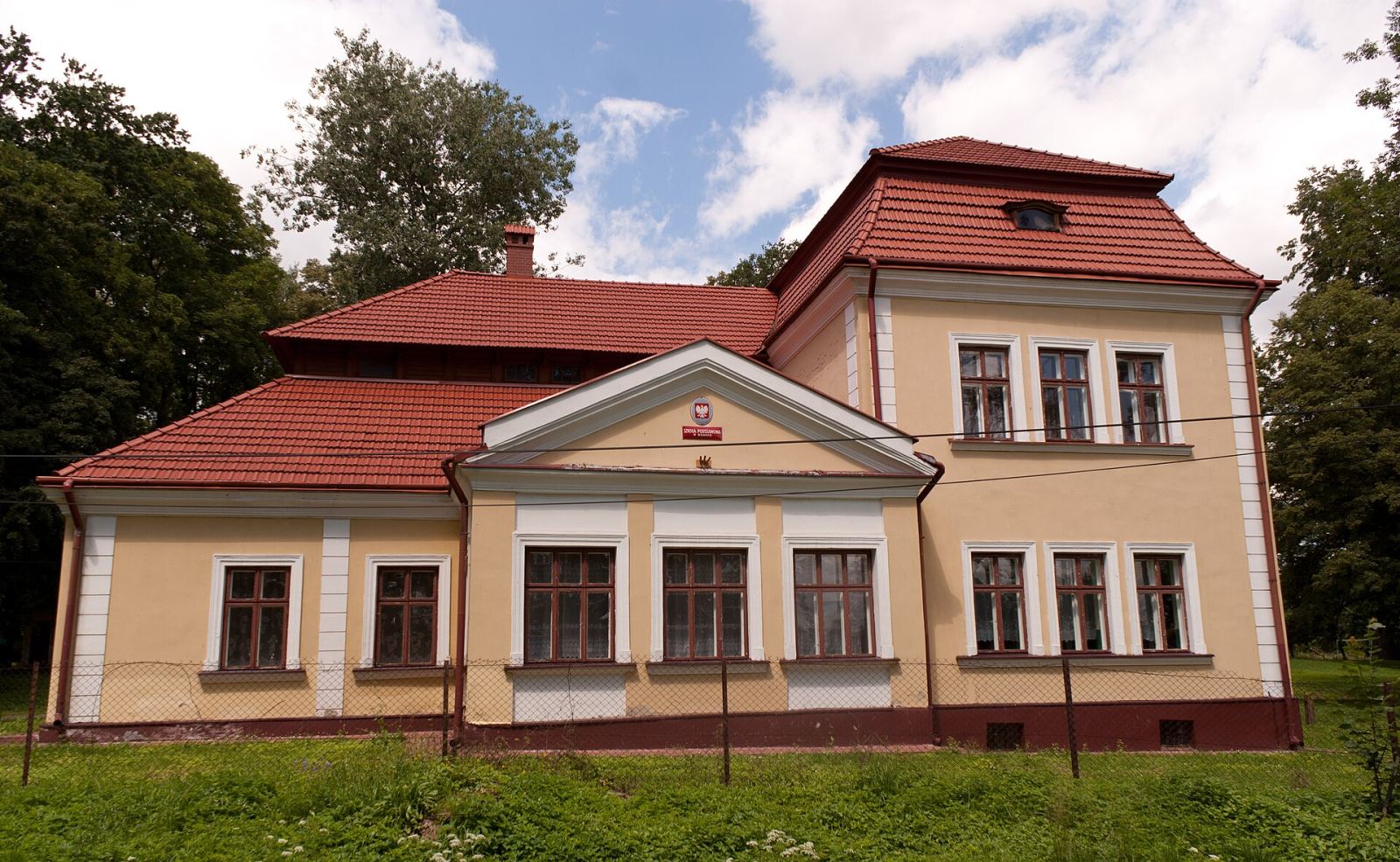 Zespół dworsko-parkowy, Bzianka