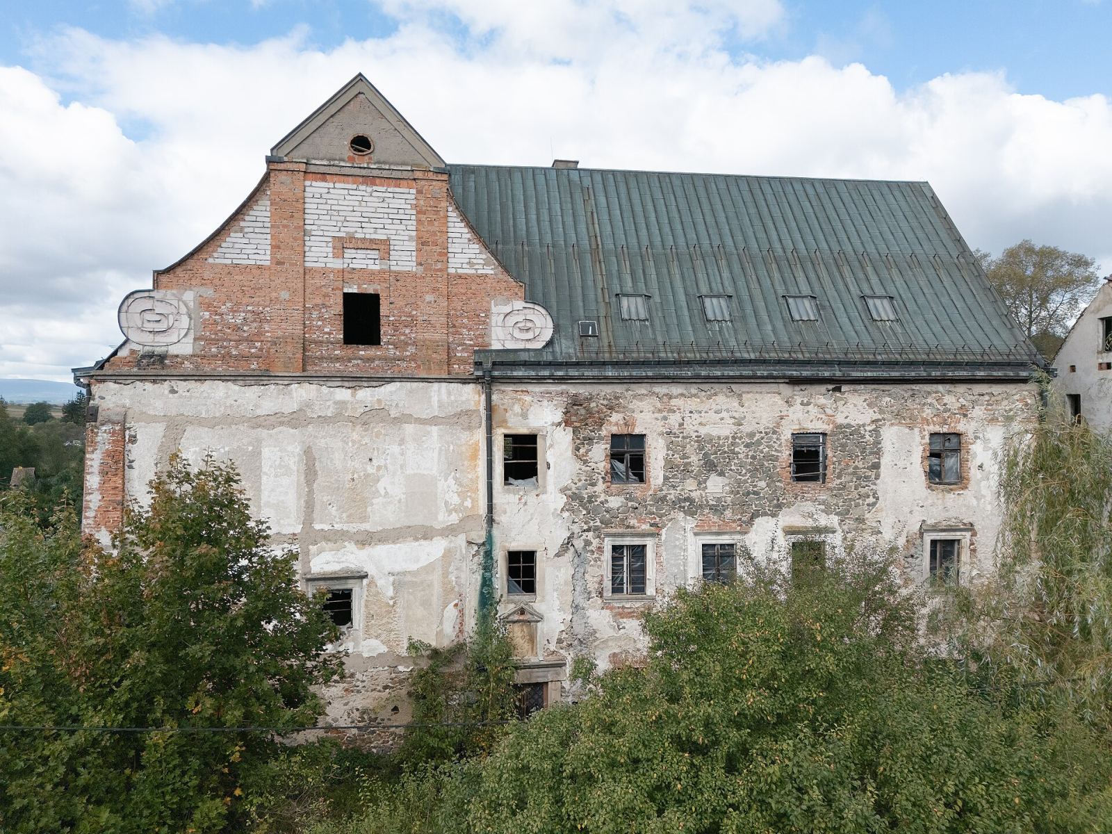 Dwór, Jaszkowa Górna