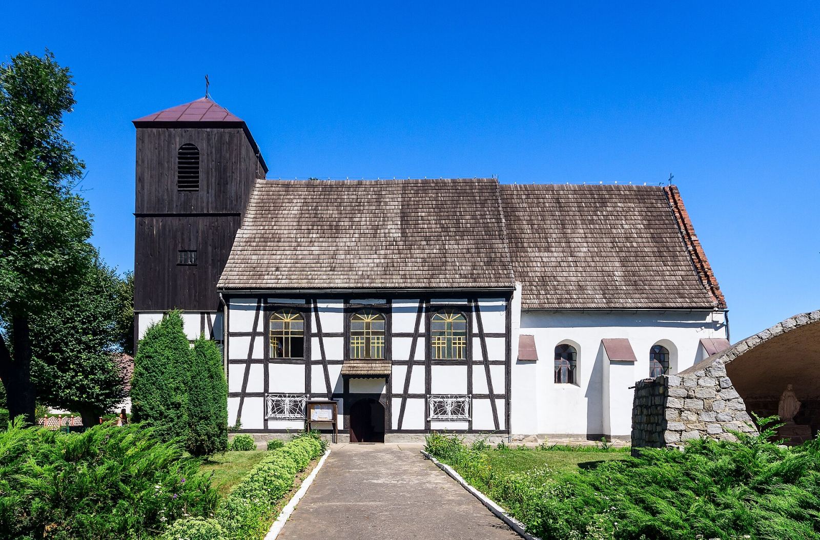 Kościół filialny pw. Narodzenia Najświętszej Marii Panny, Marszowice