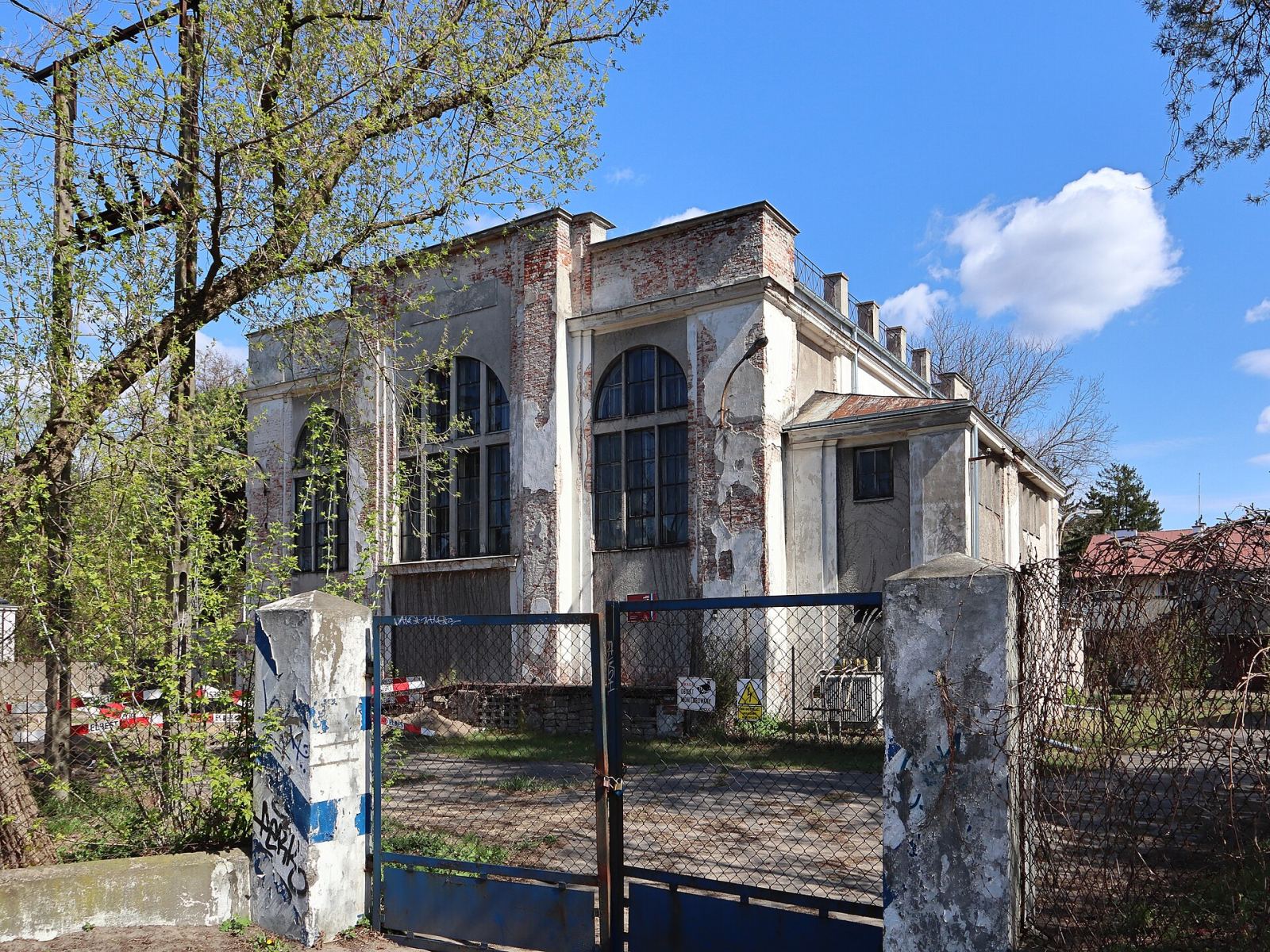 Budynek d. elektrowni gminy Letniska Falenica, Warszawa
