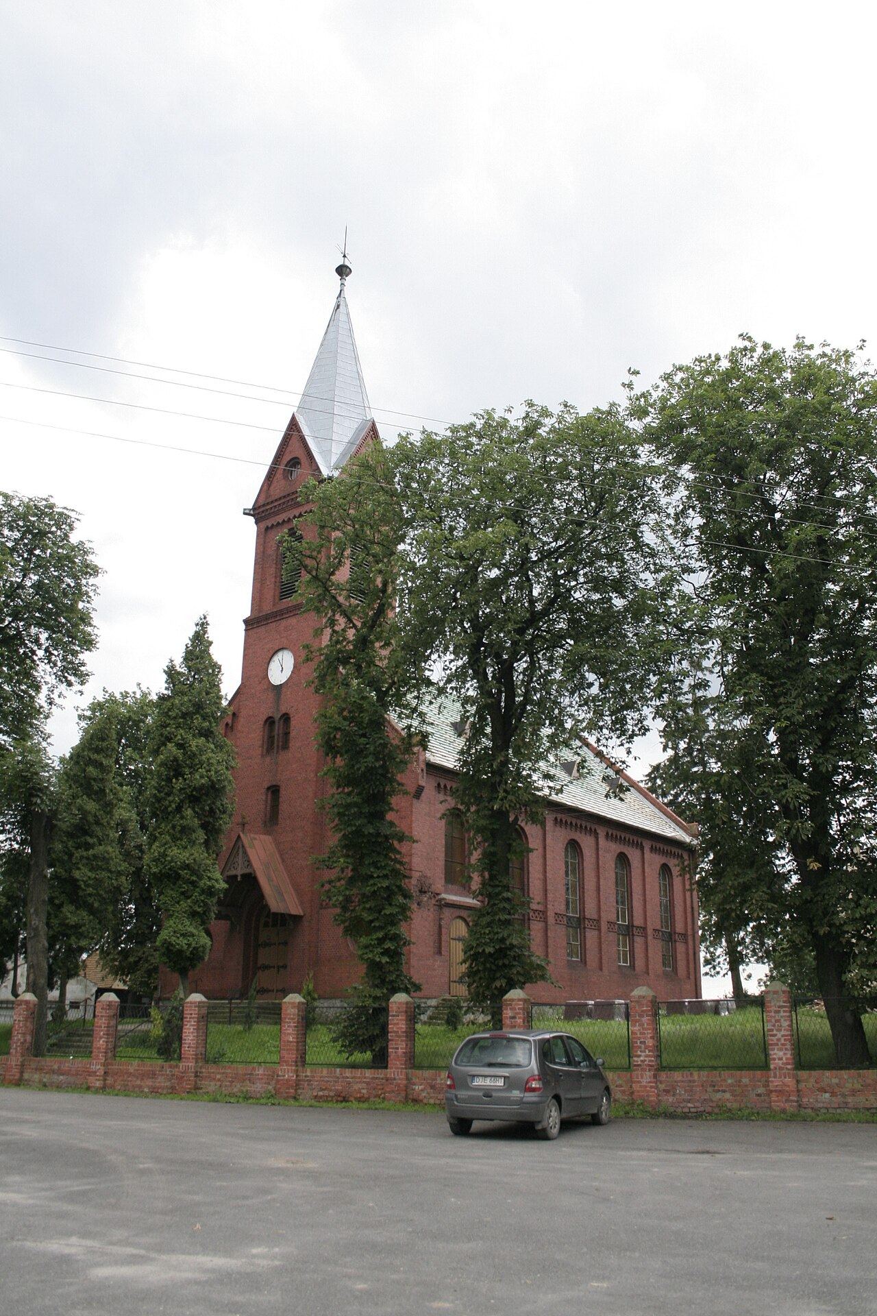 Kościół ewangelicki, ob. rzymskokatolicki filialny pw. Chrystusa Króla, Kwietno